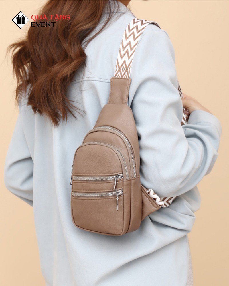 Túi đeo chéo quà tặng doanh nghiệp, in logo theo yêu cầu - Mã TDC094 Địa chỉ may túi đeo chéo TPHCM - TDC094