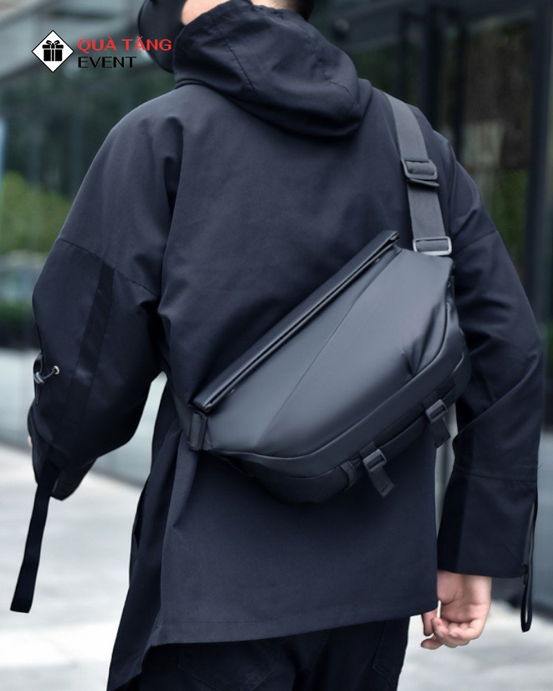 Túi đeo chéo quà tặng doanh nghiệp, in logo theo yêu cầu - Mã TDC102 May gia công túi đeo chéo quà tặng - TDC102