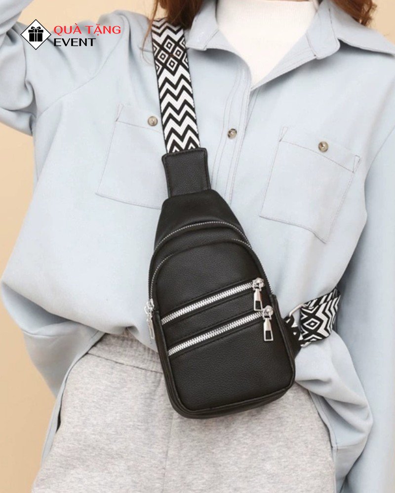 Túi đeo chéo quà tặng doanh nghiệp, in logo theo yêu cầu - Mã TDC094 May túi đeo chéo quảng cáo tại TPHCM - TDC094