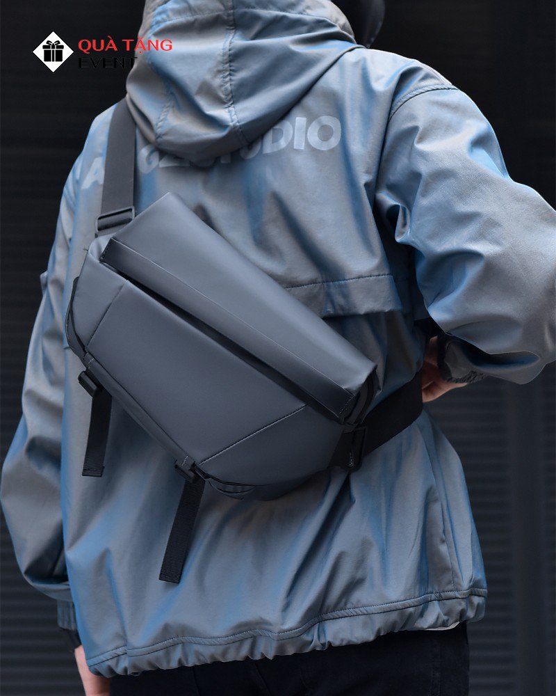 Túi đeo chéo quà tặng doanh nghiệp, in logo theo yêu cầu - Mã TDC101 Quà tặng túi đeo chéo trẻ em - TDC101