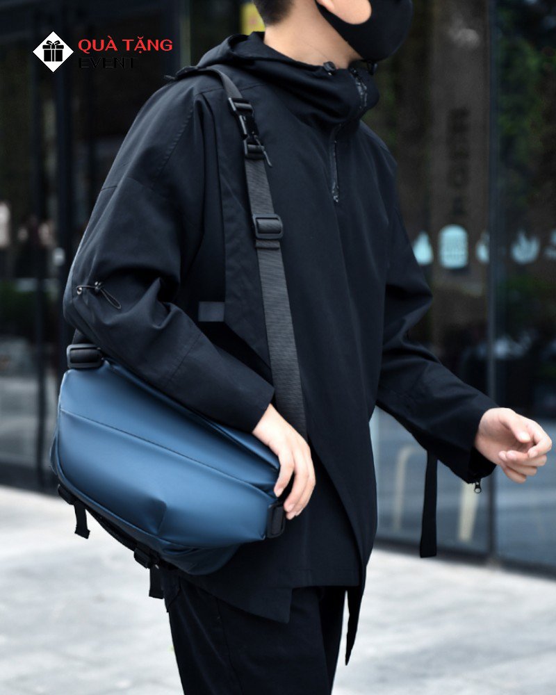 Túi đeo chéo quà tặng doanh nghiệp, in logo theo yêu cầu - Mã TDC102 Sản xuất túi bao tử - TDC102