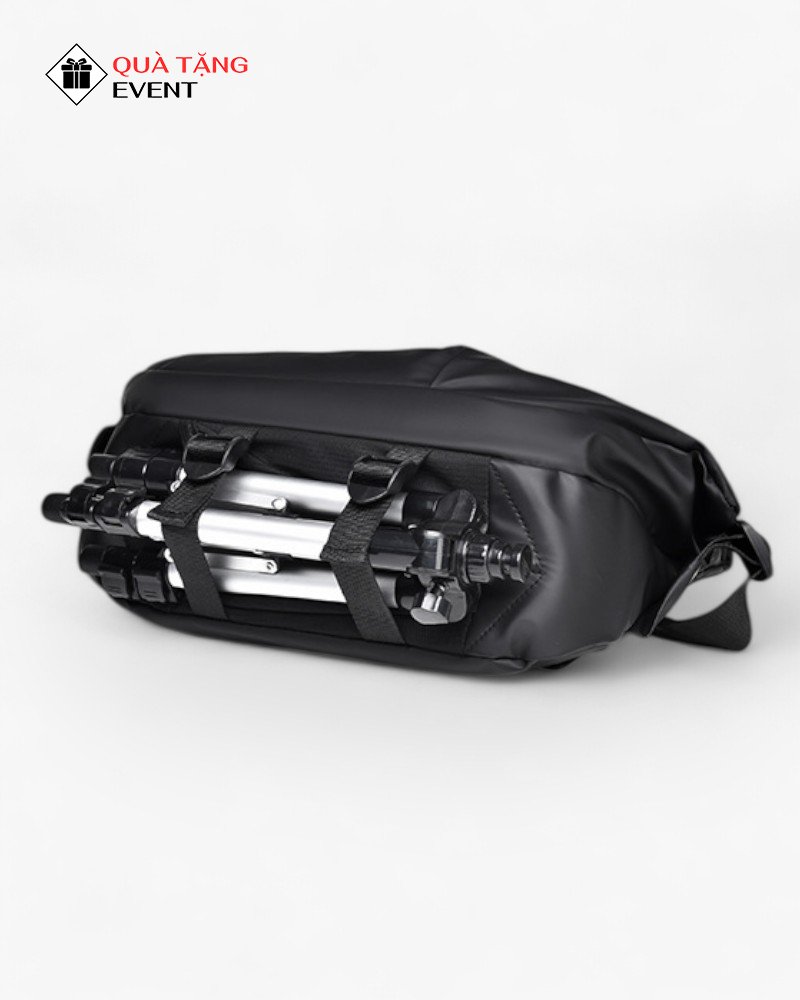 Túi đeo chéo quà tặng doanh nghiệp, in logo theo yêu cầu - Mã TDC102 Túi đeo chéo in logo công ty - TDC102