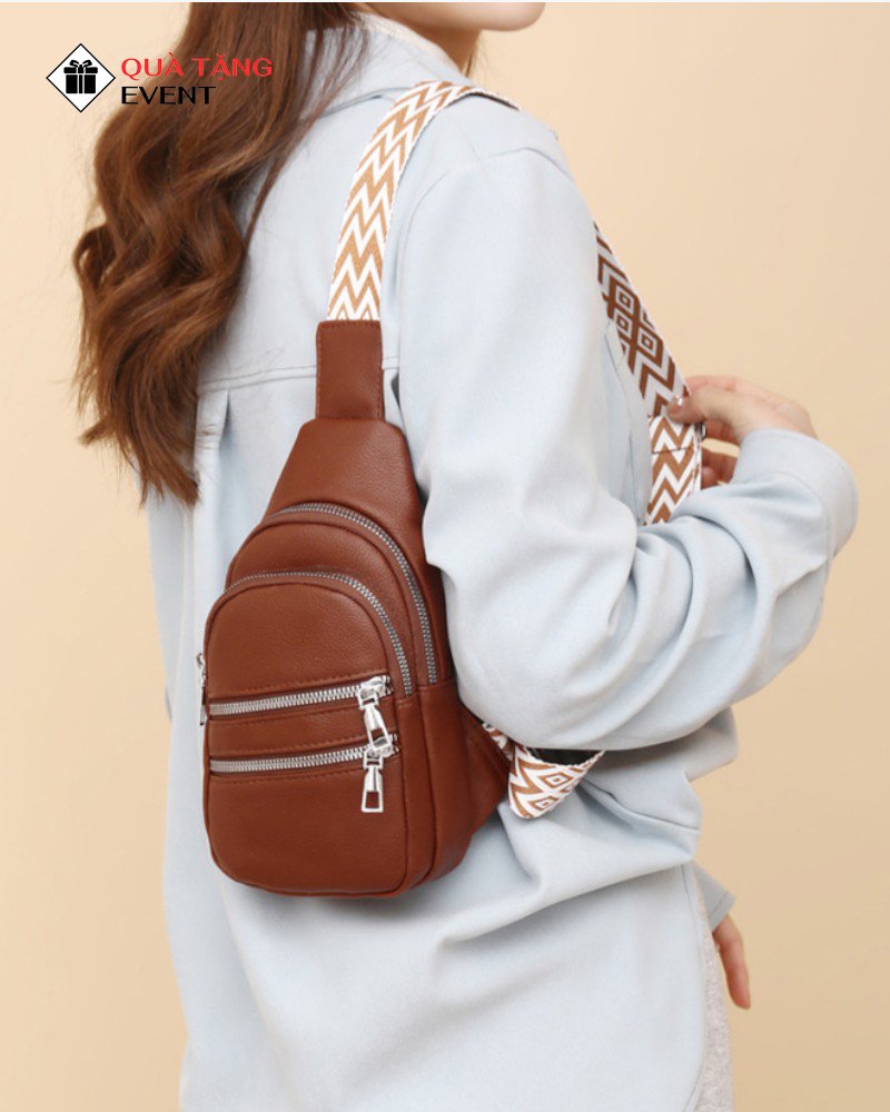 Túi đeo chéo quà tặng doanh nghiệp, in logo theo yêu cầu - Mã TDC094 Túi đeo chéo theo yêu cầu - TDC094