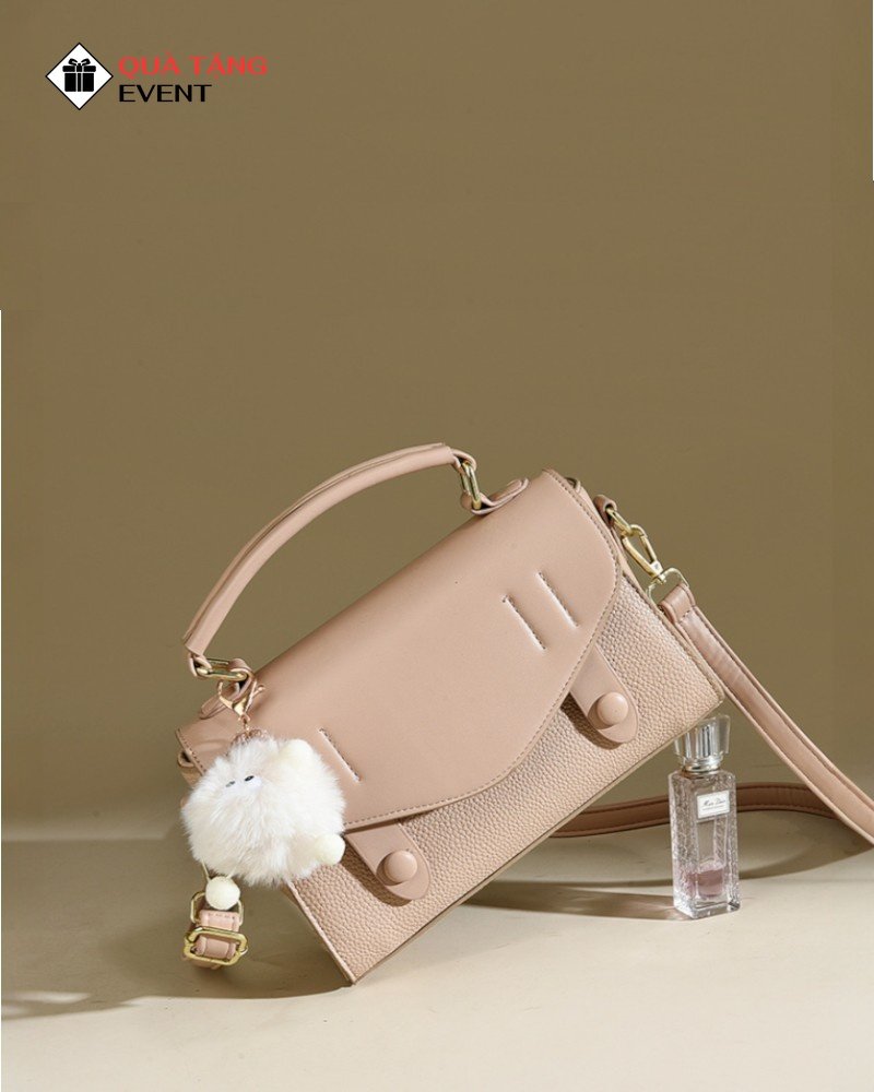 Túi xách nữ đeo chéo quà tặng doanh nghiệp, in logo theo yêu cầu - Mã TXNDC003 Công ty chuyên sản xuất túi xách nữ - TXNDC003