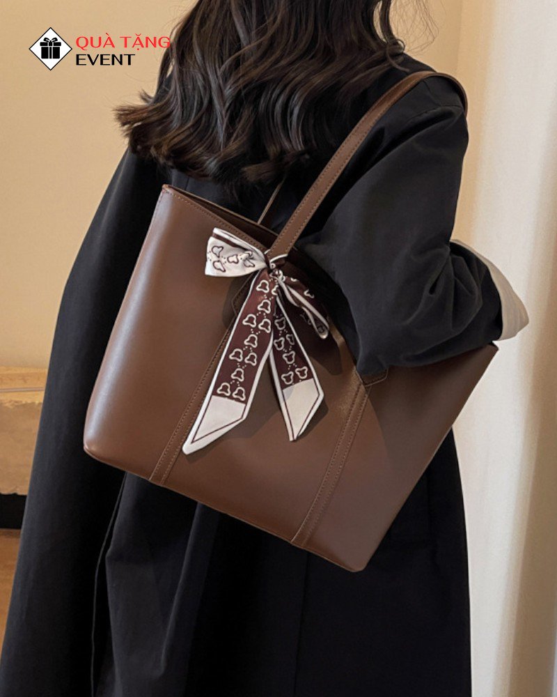 Túi xách nữ công sở quà tặng doanh nghiệp, in logo theo yêu cầu - Mã TXNCS012 Cung cấp túi xách nữ in logo - TXNCS012