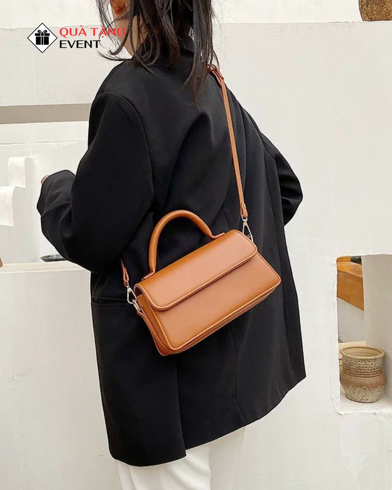 Túi xách nữ đeo chéo quà tặng doanh nghiệp, in logo theo yêu cầu - Mã TXNDC023 May túi xách nữ du lịch - TXNDC023