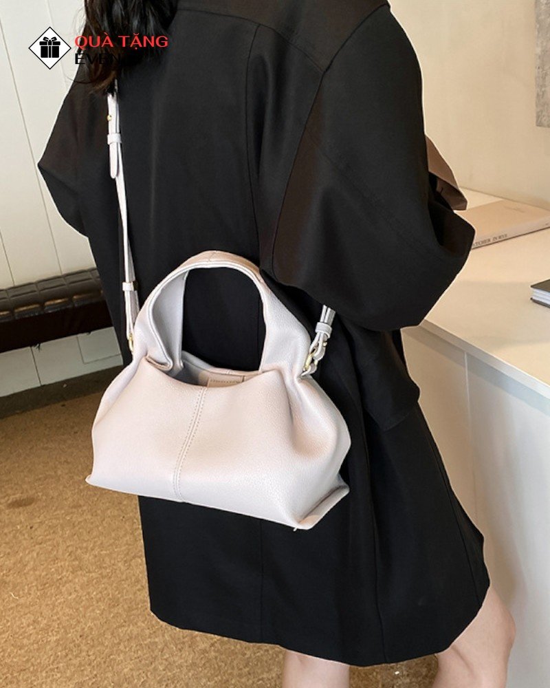 Túi xách nữ đeo chéo quà tặng doanh nghiệp, in logo theo yêu cầu - Mã TXNDC009 Nhà máy sản xuất túi xách nữ - TXNDC009