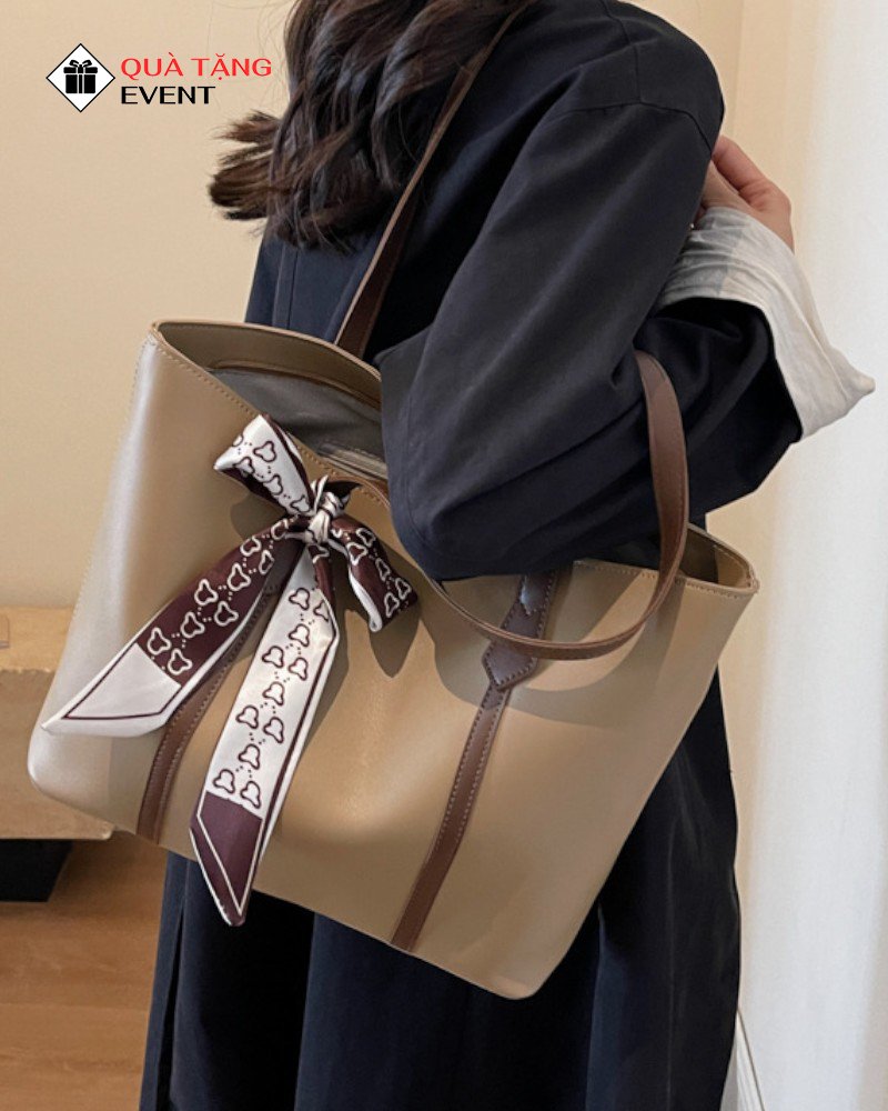 Túi xách nữ công sở quà tặng doanh nghiệp, in logo theo yêu cầu - Mã TXNCS012 Sản xuất túi xách nữ tại Hà Nội - TXNCS012