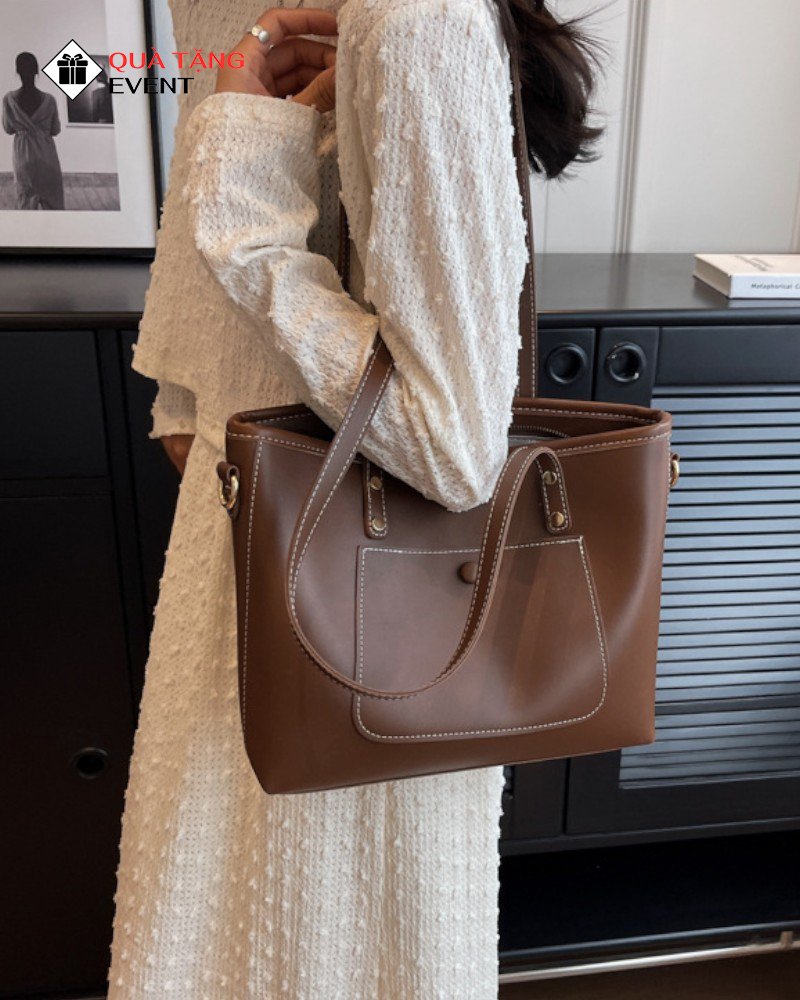 Túi xách nữ công sở quà tặng doanh nghiệp, in logo theo yêu cầu - Mã TXNCS013 Xưởng gia công túi xách nữ HCM - TXNCS013