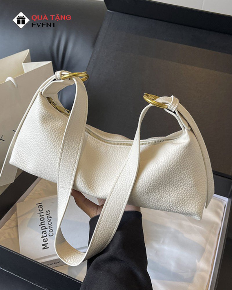 Xưởng sản xuất túi xách nữ tại Hà Nội - TXNDV004 Xưởng sản xuất túi xách nữ tại Hà Nội - TXNDV004