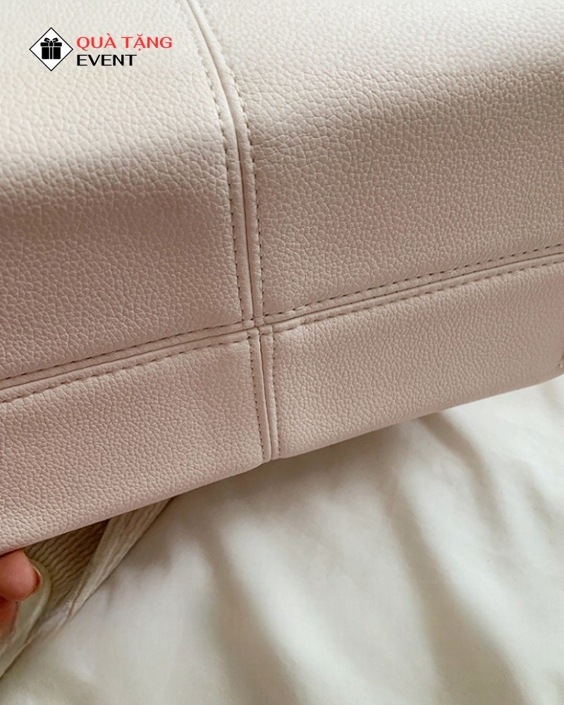 Túi xách nữ đeo chéo quà tặng doanh nghiệp, in logo theo yêu cầu - Mã TXNDC009 Xưởng túi xách nữ sỉ - TXNDC009