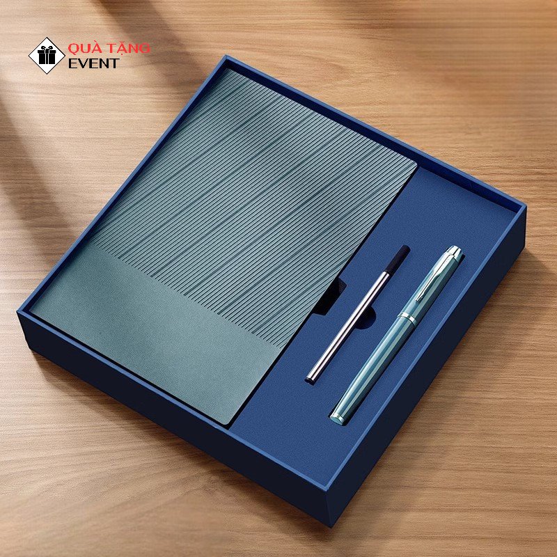 Đặt Quà tặng số lượng lớn ở đâu Uy tín? Tại Xưởng hay Đại lý? Quà tặng xưởng sản xuất kèm dịch vụ in logo