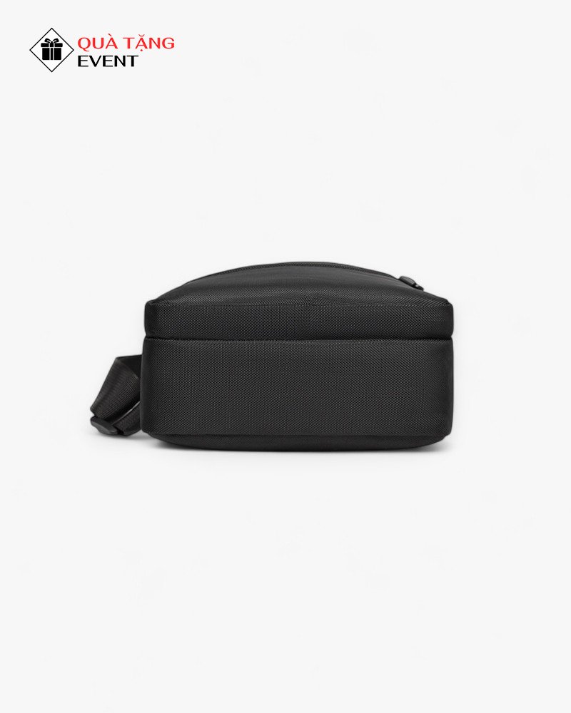 Túi đeo chéo quà tặng doanh nghiệp, in logo theo yêu cầu - Mã TDC118 Hãng túi đeo chéo uy tín - TDC118
