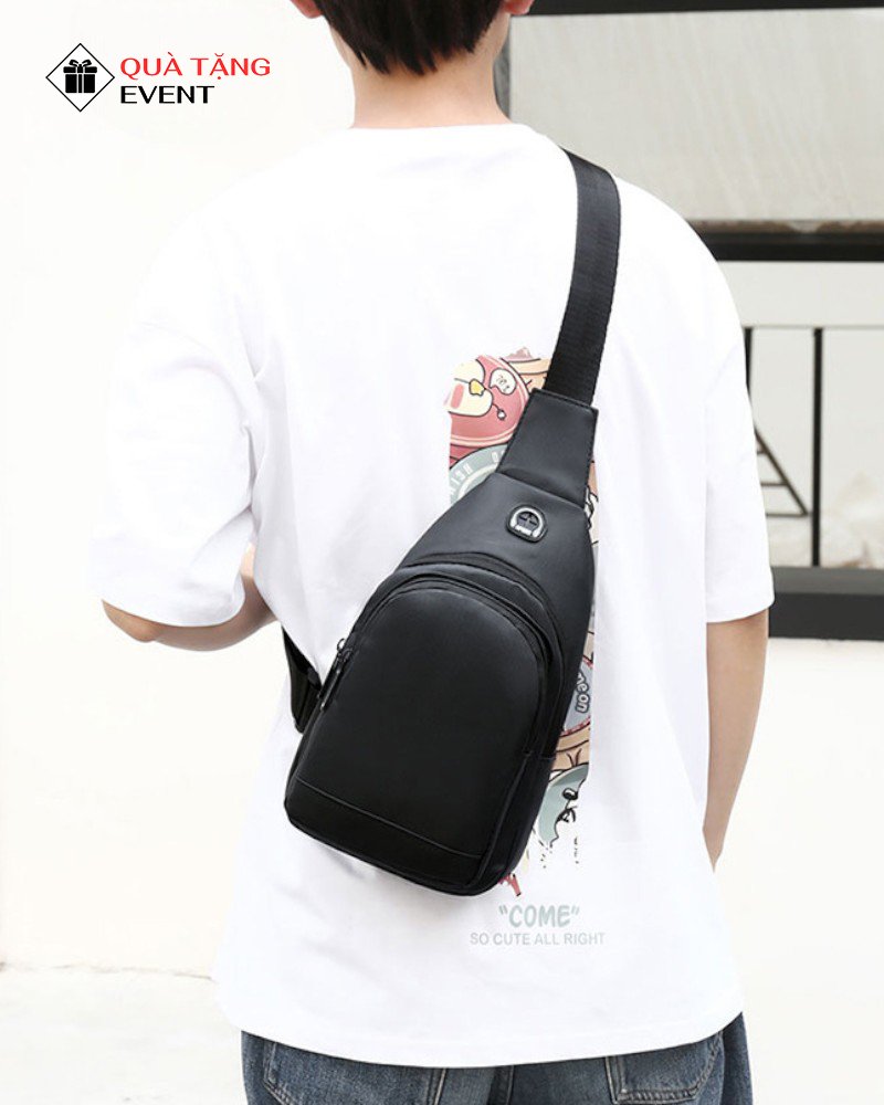 Túi đeo chéo quà tặng doanh nghiệp, in logo theo yêu cầu - Mã TDC124 Sản xuất túi đeo chéo đựng laptop - TDC124